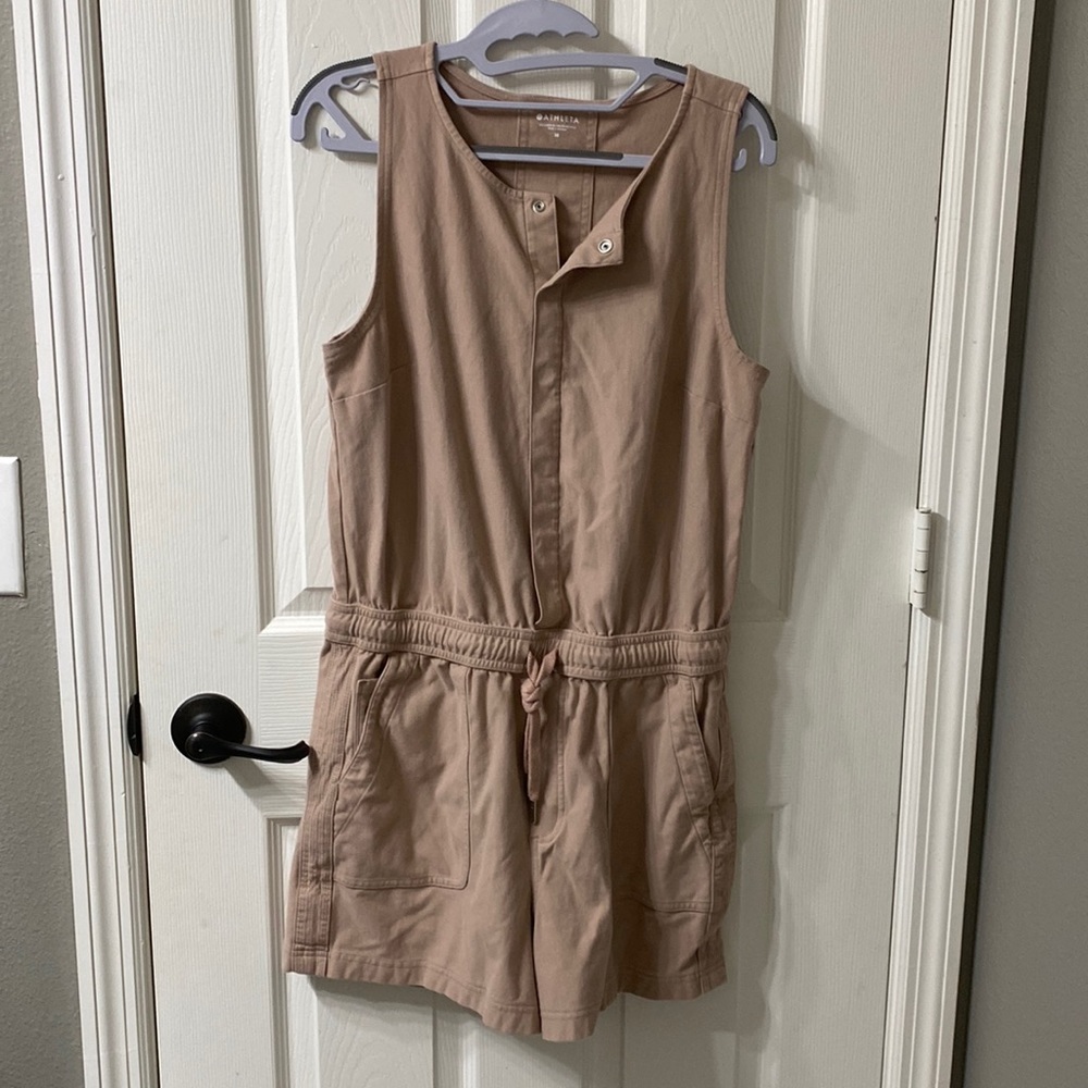 VERY gently worn athleta farallon romper - mocha latte